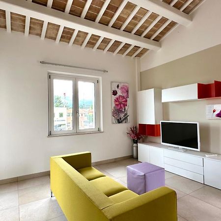 S023 - Sirolo, Magnifico Trilocale Design Con Terrazzo Apartman Kültér fotó
