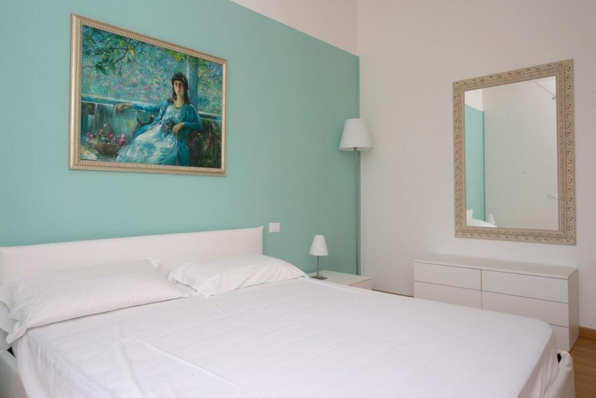 S023 - Sirolo, Magnifico Trilocale Design Con Terrazzo Apartman Kültér fotó